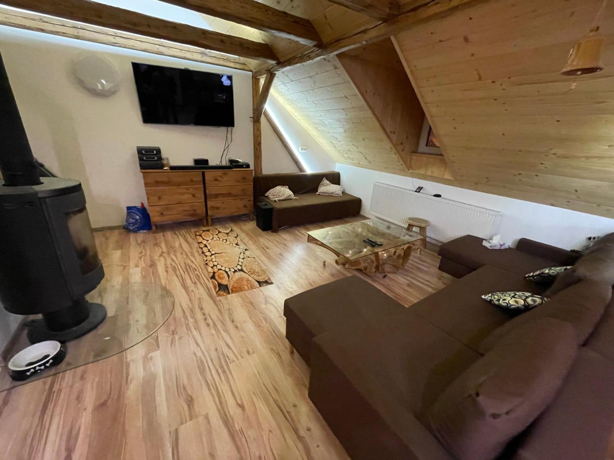 Apartmany Pod Kloboukem Jachymov Ngoại thất bức ảnh